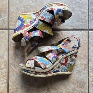 🔥🔥🔥SALE🔥🔥🔥Hush Puppies Colorful Wedges